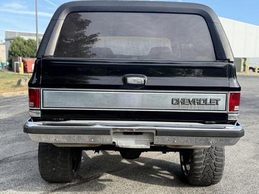1986 Chevrolet C10/K10 Base