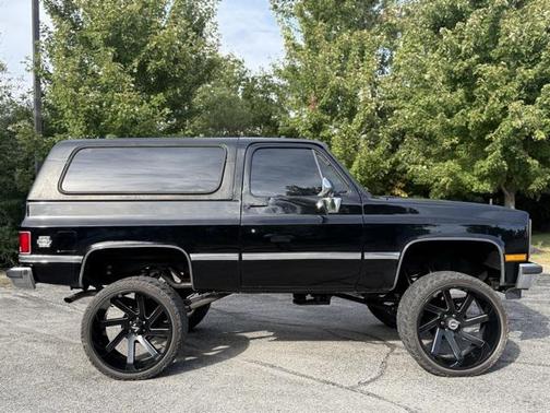 1986 Chevrolet C10/K10 Base