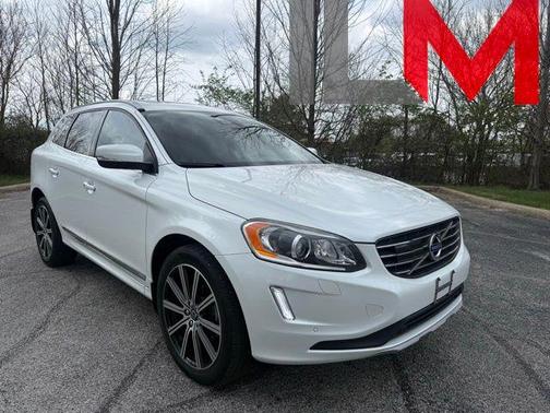 White 2016 Volvo XC60 T6 Drive-E Platinum