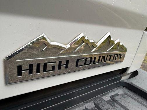 Summit White 2016 Chevrolet Silverado 3500 High Country