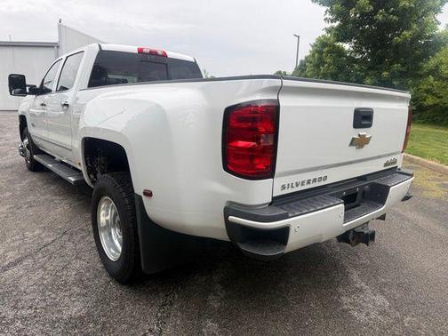 Summit White 2016 Chevrolet Silverado 3500 High Country