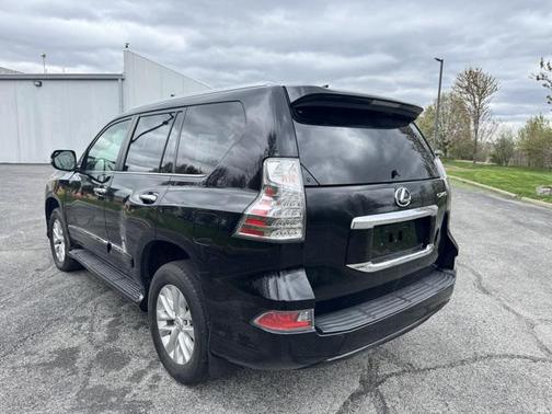 2018 Lexus GX 460 Base