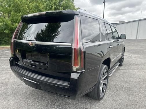 2015 Cadillac Escalade Luxury