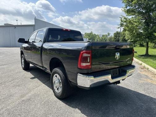 2020 RAM 2500 Tradesman Crew Cab 4X4 6'4' Box