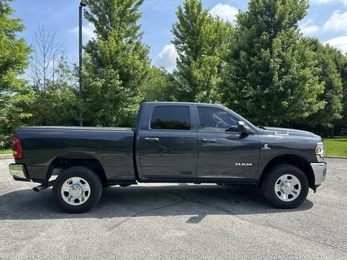 2020 RAM 2500 Tradesman Crew Cab 4X4 6'4' Box