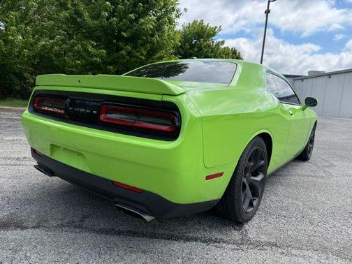 Sublime Pearl Coat 2015 Dodge Challenger SXT Plus