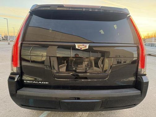 2015 Cadillac Escalade Premium