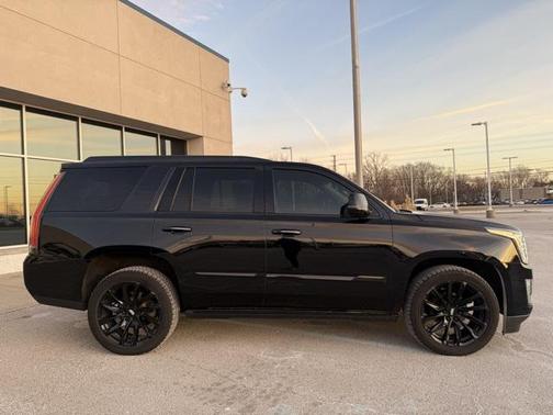 2015 Cadillac Escalade Premium