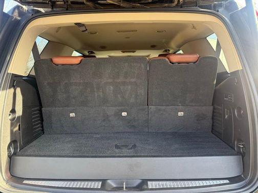 2018 Cadillac Escalade Luxury