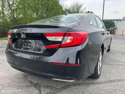 Crystal Black Pearl 2018 Honda Accord LX