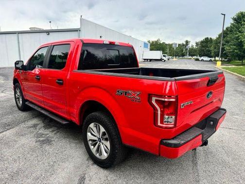 Race Red 2017 Ford F-150 XL
