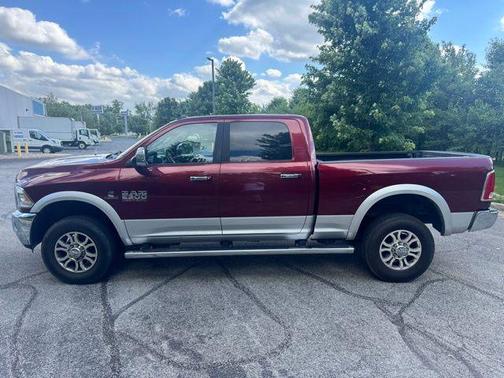 Delmonico Red Pearlcoat 2018 RAM 2500 Laramie Crew Cab 4x4 6'4' Box