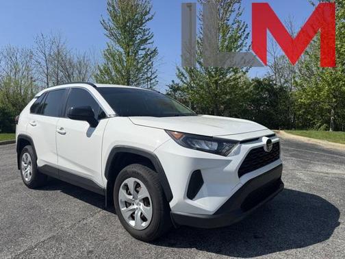 2020 Toyota RAV4 LE