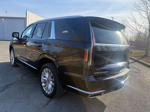2023 Cadillac Escalade Luxury
