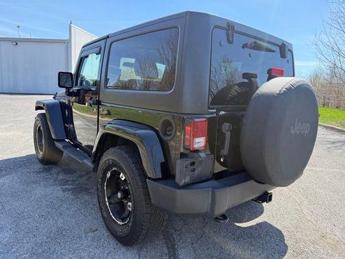 Black Clearcoat 2011 Jeep Wrangler Sahara