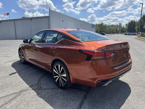 2020 Nissan Altima SR Intelligent AWD