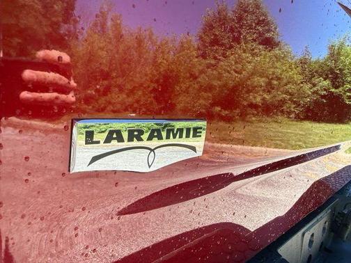 Deep Cherry Red Crystal Pearlcoat 2014 RAM 2500 Laramie