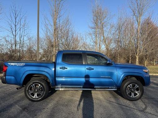 2017 Toyota Tacoma Base