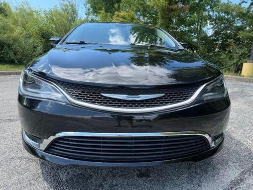 Black Clearcoat 2015 Chrysler 200 Limited
