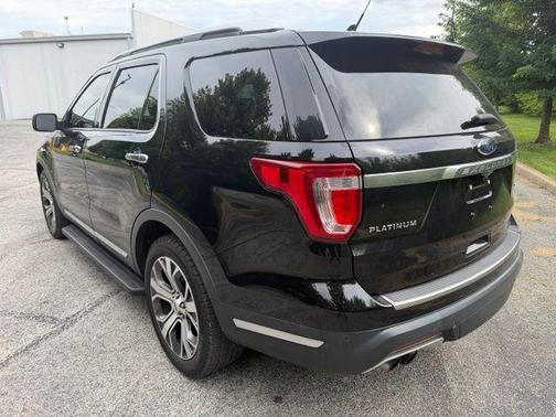 Shadow Black 2018 Ford Explorer Platinum