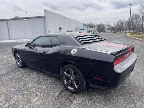 2013 Dodge Challenger SXT