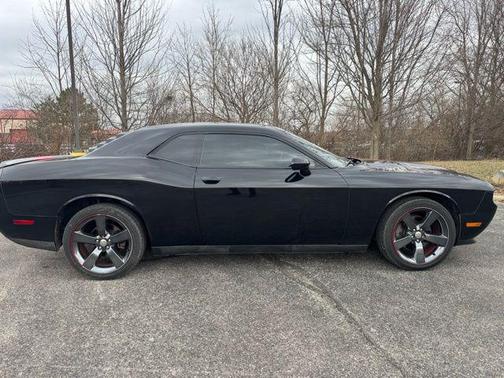 2013 Dodge Challenger SXT