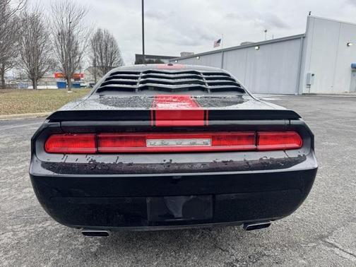 2013 Dodge Challenger SXT