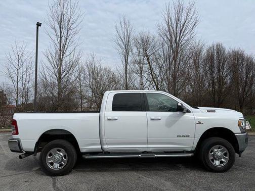 2020 RAM 2500 Big Horn Crew Cab 4x4 6'4' Box