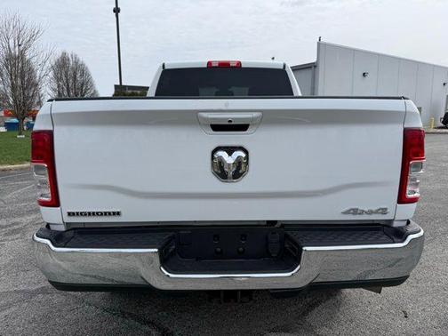 2020 RAM 2500 Big Horn Crew Cab 4x4 6'4' Box