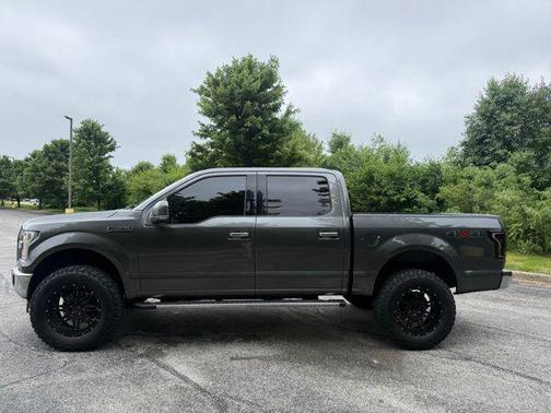 Magnetic 2017 Ford F-150 XLT