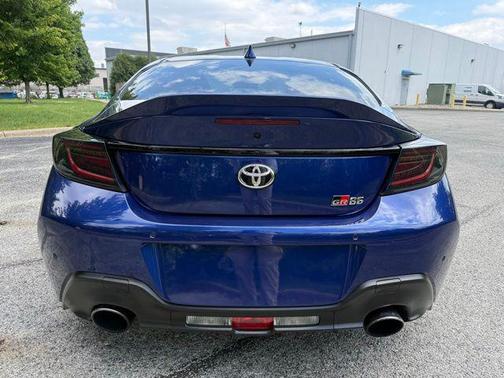 Trueno Blue 2025 Toyota GR86 Premium