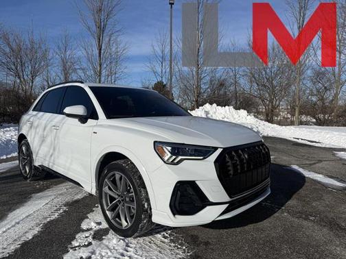 2023 Audi Q3 Premium 45 TFSI S line quattro Tiptronic