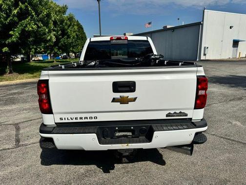 Summit White 2015 Chevrolet Silverado 2500 High Country