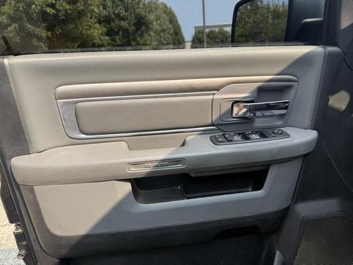 2017 RAM 2500 SLT