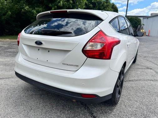 White Platinum Clearcoat Metallic 2012 Ford Focus Titanium