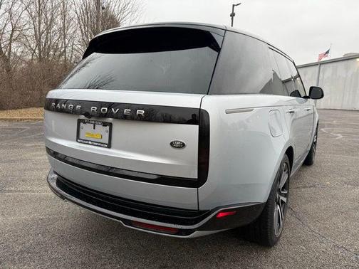 Silver 2023 Land Rover Range Rover P530 SE