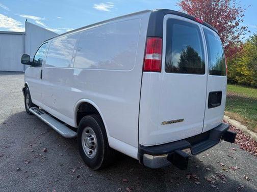 2024 Chevrolet Express 2500 RWD 2500 Regular Wheelbase WT