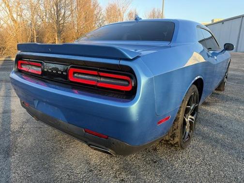 2015 Dodge Challenger SXT Plus