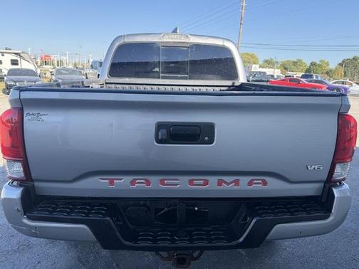 2017 Toyota Tacoma Base