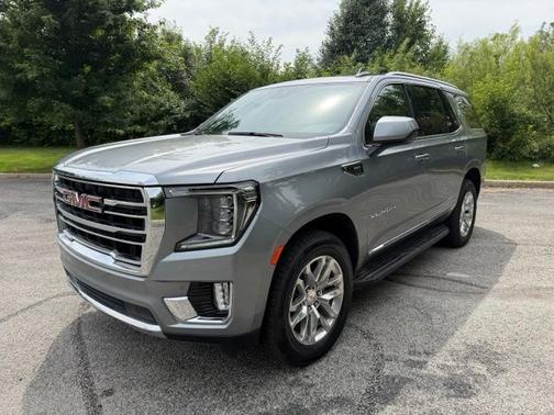 Sterling Metallic 2023 GMC Yukon SLT