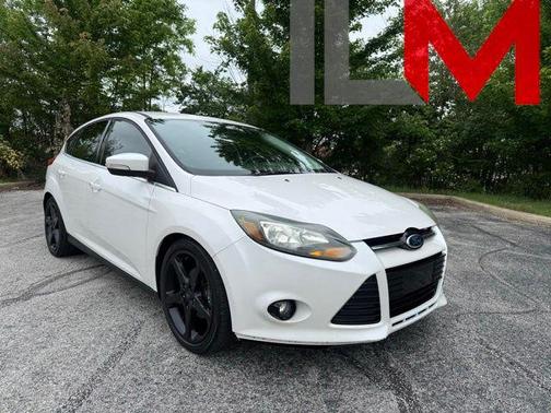 White Platinum Clearcoat Metallic 2012 Ford Focus Titanium