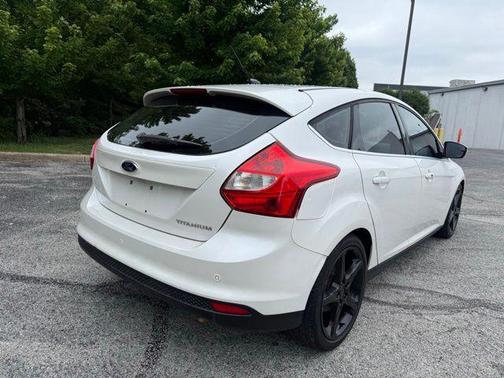White Platinum Clearcoat Metallic 2012 Ford Focus Titanium