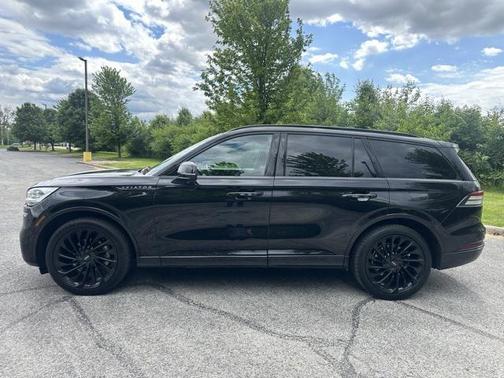 2022 Lincoln Aviator Reserve AWD