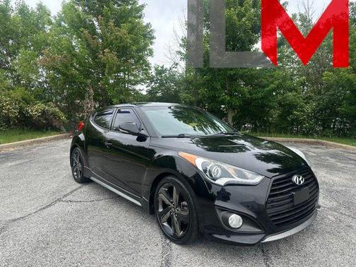 Ultra Black Pearl 2015 Hyundai Veloster Turbo
