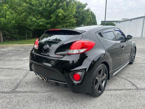 Ultra Black Pearl 2015 Hyundai Veloster Turbo