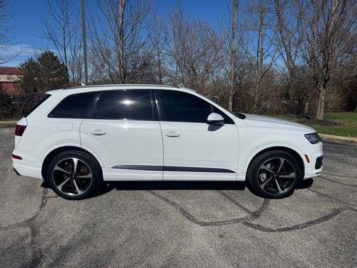 2019 Audi Q7 55 Prestige