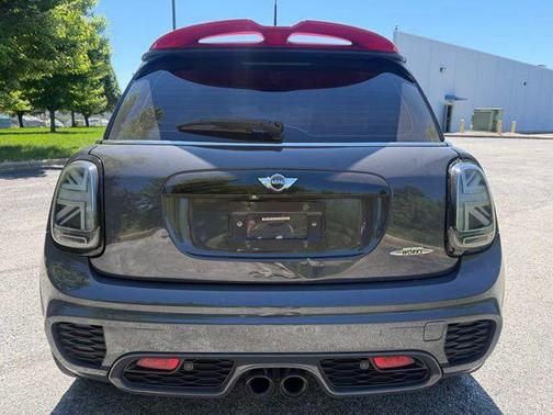Gray Metallic 2018 MINI Hardtop John Cooper Works
