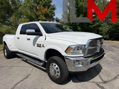 Bright White Clearcoat 2018 RAM 3500 Laramie Mega Cab 4x4 6'4' Box