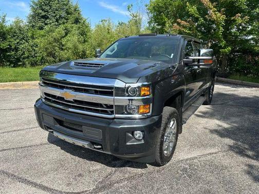 Graphite Metallic 2018 Chevrolet Silverado 2500 High Country