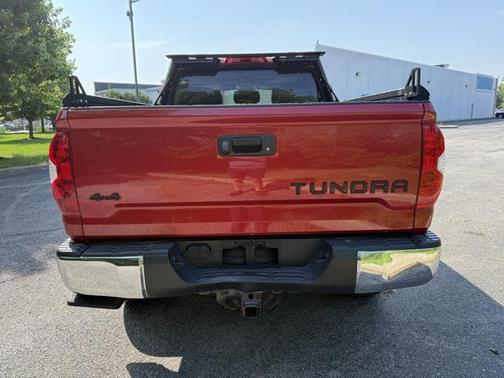 2017 Toyota Tundra SR5